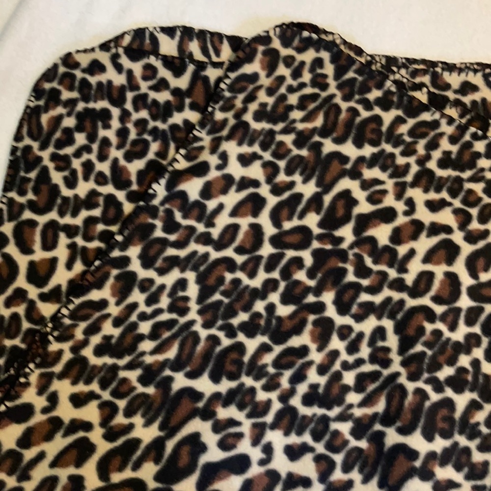 Mainstay animal print throw